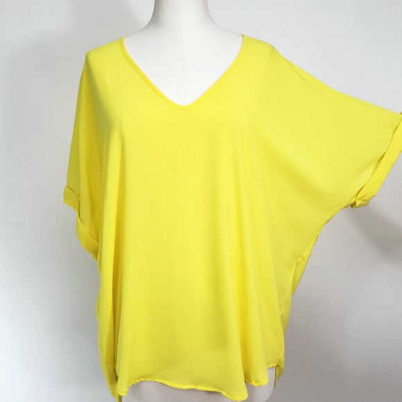 Lush Tops - Lush Yellow Batwing Sleeve V-neck Top Large